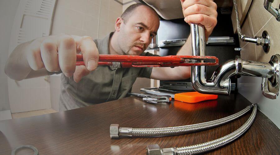 Professional emergency plumbing in Rector, AR